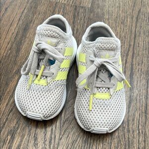 Adidas Swift Run Baby/Toddlers Grey and Yellow Sneakers